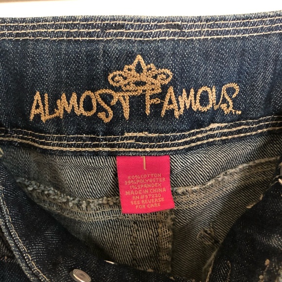 Skinny jeans with zippers on ankle - Picture 5 of 9